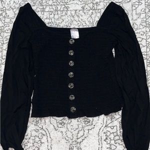 Black lightweight top